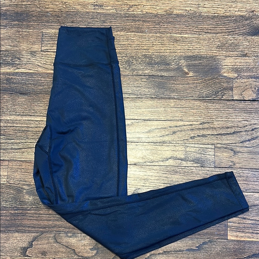BuffBunny Collection Shine Legacy Legging Size Medium